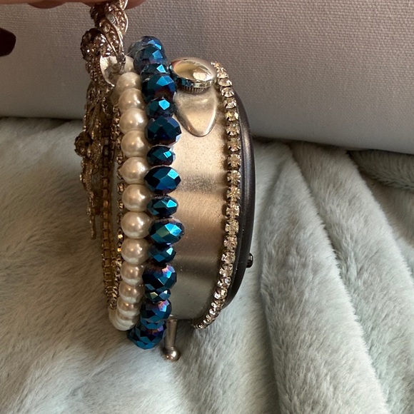 Silver and Blue Decorative Clock - Picture 4 of 7